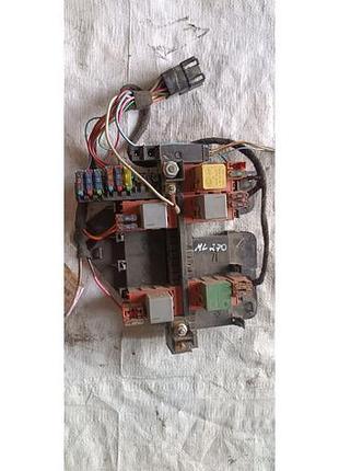 Блок запобіжників 1635450405 mercedes ml 270