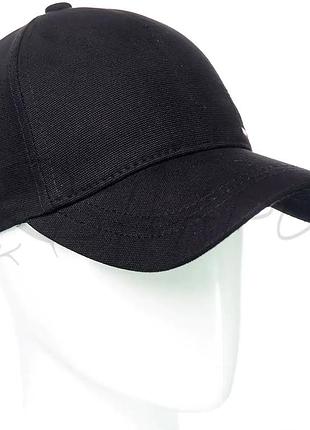 Кепка unisex с брендовая вышивкой бейсболка котоновая с регулировкой размера tommy hilfiger bth20841 красный