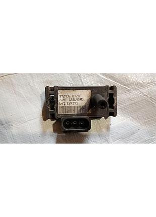 Датчик абсолютного давления 12569240 lanos
