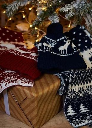 Супер гарний подарунковий комплект для чоловіка, чоловіча шапка та шарф новорічна модель для всіх!2 фото