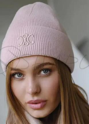 Шапка женская кашемировая одинарная с вышивкой на отвороте celine фібі сл темно-пудровый
