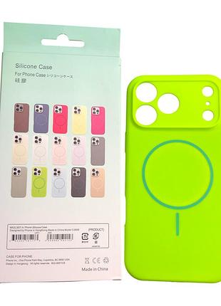 Чехол силиконовый магнитный с магсейф для iphone 17promax silicone beats with magsafe №13 neon green