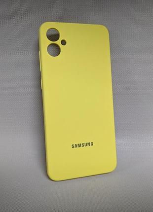 Samsung galaxy a05 | противоударный чехол с логотипом | soft touch | желтый