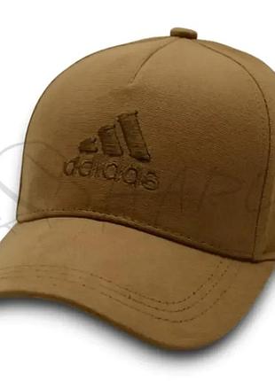 Кепка unisex с брендовая вышивкой бейсболка котоновая с регулировкой размера adidas bth25632 темно-бежевый