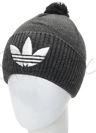 Брендовая мужская шапка с помпоном adidas h23304 темно-серый