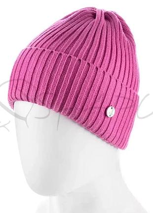 Шапка женская луковычка молодежная из вискозы с отворотом одинарной вязки atrics wh893 фуксия