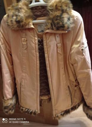 Срочно продам.куртка 46 розмір