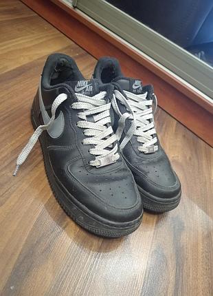 Nike air force 42 size