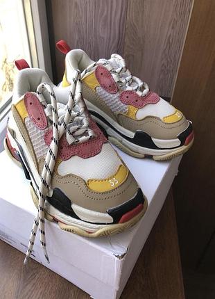 Кросівки жіночі balenciaga
