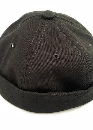 Doker -cap чорна