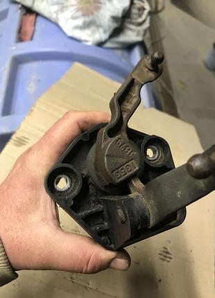 Бу механизм выбора передачи кпп jr5 328905083r renault megane laguna