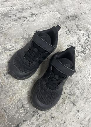 Кросівки adidas