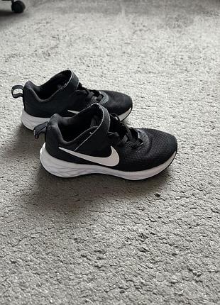 Дитячі кросівки nike 27 розмір