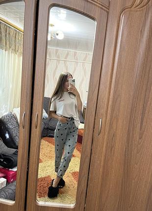 Голубі джинси