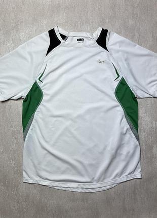 Футболка nike dri-fit