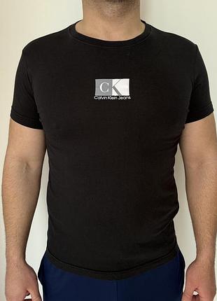 Футболка calvin klein розмір s