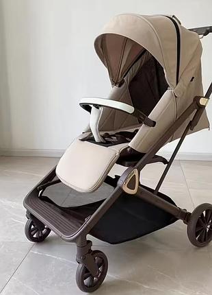 Прогулянка коляска