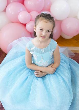 Сукня, плаття на випускний