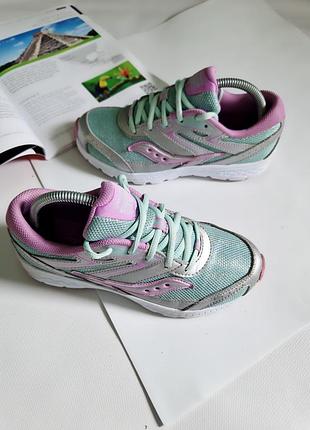 Кроссовки saucony р.36.5 удобные оригинал