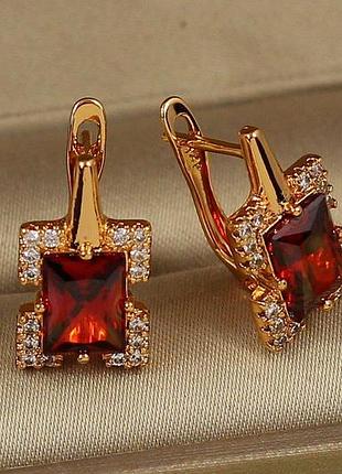 Серьги xuping jewelry экран с красным камнем 1,7 см золотистые