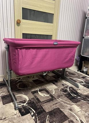 Ліжечко дитяче chicco next2me, приставне, регульоване на 6 рівнів висоти, опускна боковина, рожеве
