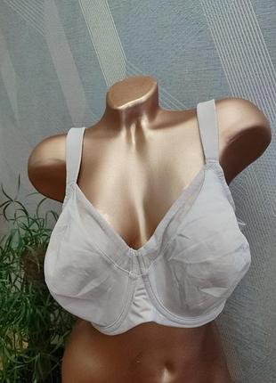 Красивый бюстик минимайзер мягкая чашка на косточках