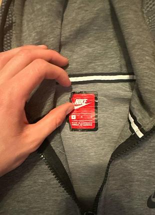 Nike tech fleece 7