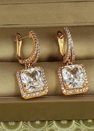 Сережки підвіски xuping jewelry авангард з білим каменем 3 см золотисті