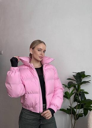 Коротка куртка на блискавці без капюшона