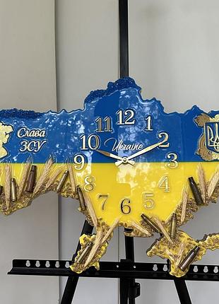 Часы настенные из эпоксидной смолы "карта украины" с гильзами 130x83 см