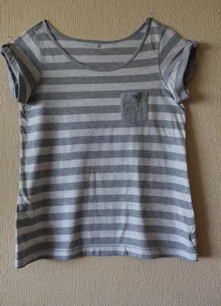 Стильна футболка