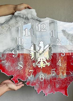 Часы настенные из эпоксидной смолы "карта польши" 70х63 см