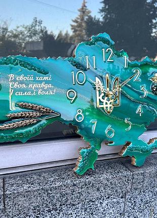 Годинник настінний з епоксидної смоли "карта україни" 50x34 см