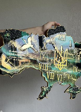 Годинник настінний з епоксидної смоли "карта україни" 60х38 см