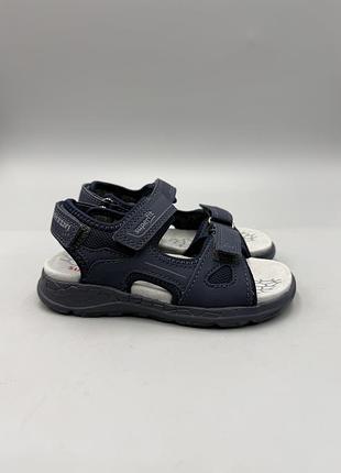 Босоніжки superfit criss cross 30, 31 сандалі