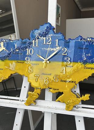 Часы настенные из эпоксидной смолы "карта украины" 50x32 см