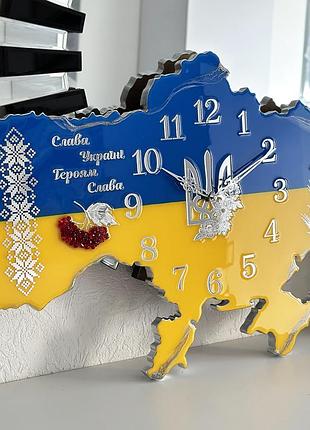 Годинник настінний з епоксидної смоли "карта україни" 80x53 см