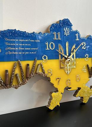 Годинник настінний з епоксидної смоли "карта україни" з гільзами 70x47 см