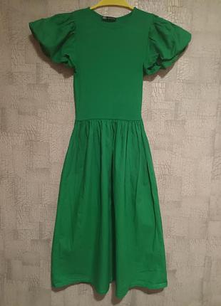 Летнее платье от zara для стройной девушки.
