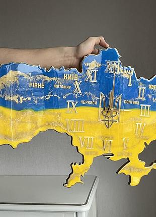 Часы настенные из эпоксидной смолы "карта украины" 100х64 см