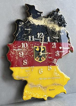 Часы настенные из эпоксидной смолы "карта германии" 60х45 см