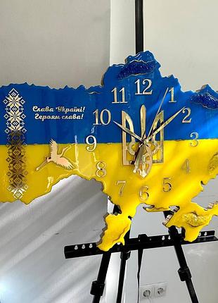 Годинник настінний з епоксидної смоли "карта україни" 60x40 см