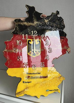 Часы настенные из эпоксидной смолы "карта германии" 60х45 см