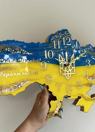 Часы настенные из эпоксидной смолы "карта украины" 80x53 см