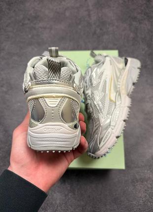 Off white be right back grey white 9