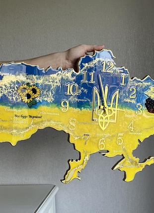 Часы настенные из эпоксидной смолы "карта украины" 110х71 см