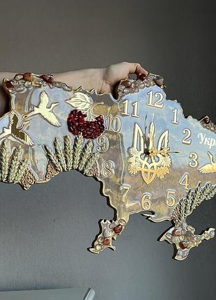 Часы настенные из эпоксидной смолы "карта украины" 50x32 см