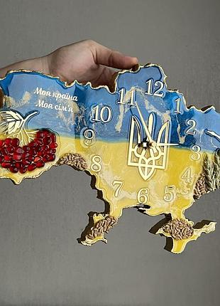 Часы настенные из эпоксидной смолы "карта украины" 120х76 см