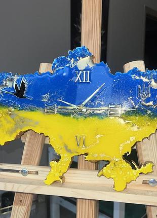 Годинник настінний з епоксидної смоли "карта україни" 60x40 см