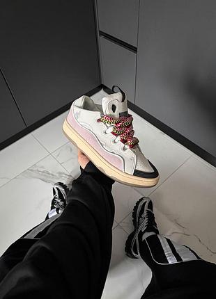 Lanvin curb